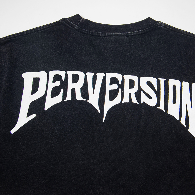 T-shirt Saint rétro américain  - Streetwear Brand Trends avis et prix